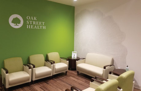 Oak-Street-Health-Tree-Ring-Wall-Graphic